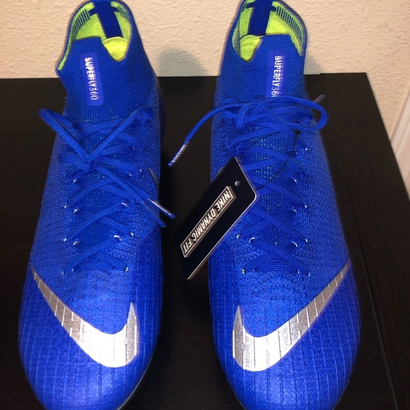 Nike wouldn’t let me return them (30 day policy). - Picture 2 of 5